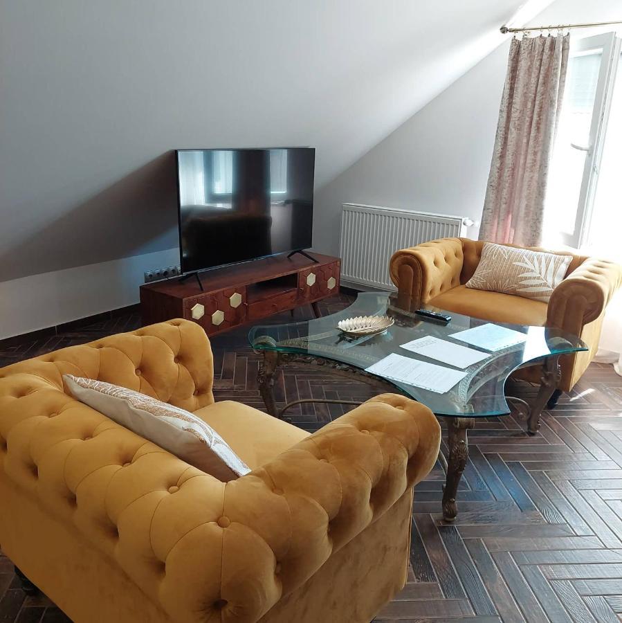 Dr Becsey Luxury Apartman Bekescsaba Exterior photo