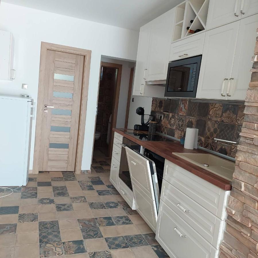 Dr Becsey Luxury Apartman Bekescsaba Exterior photo